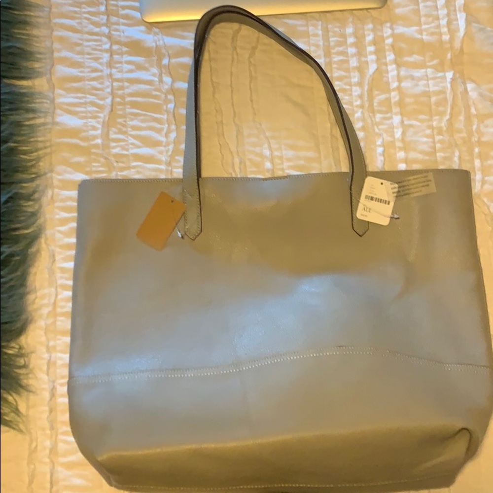 Free people tote